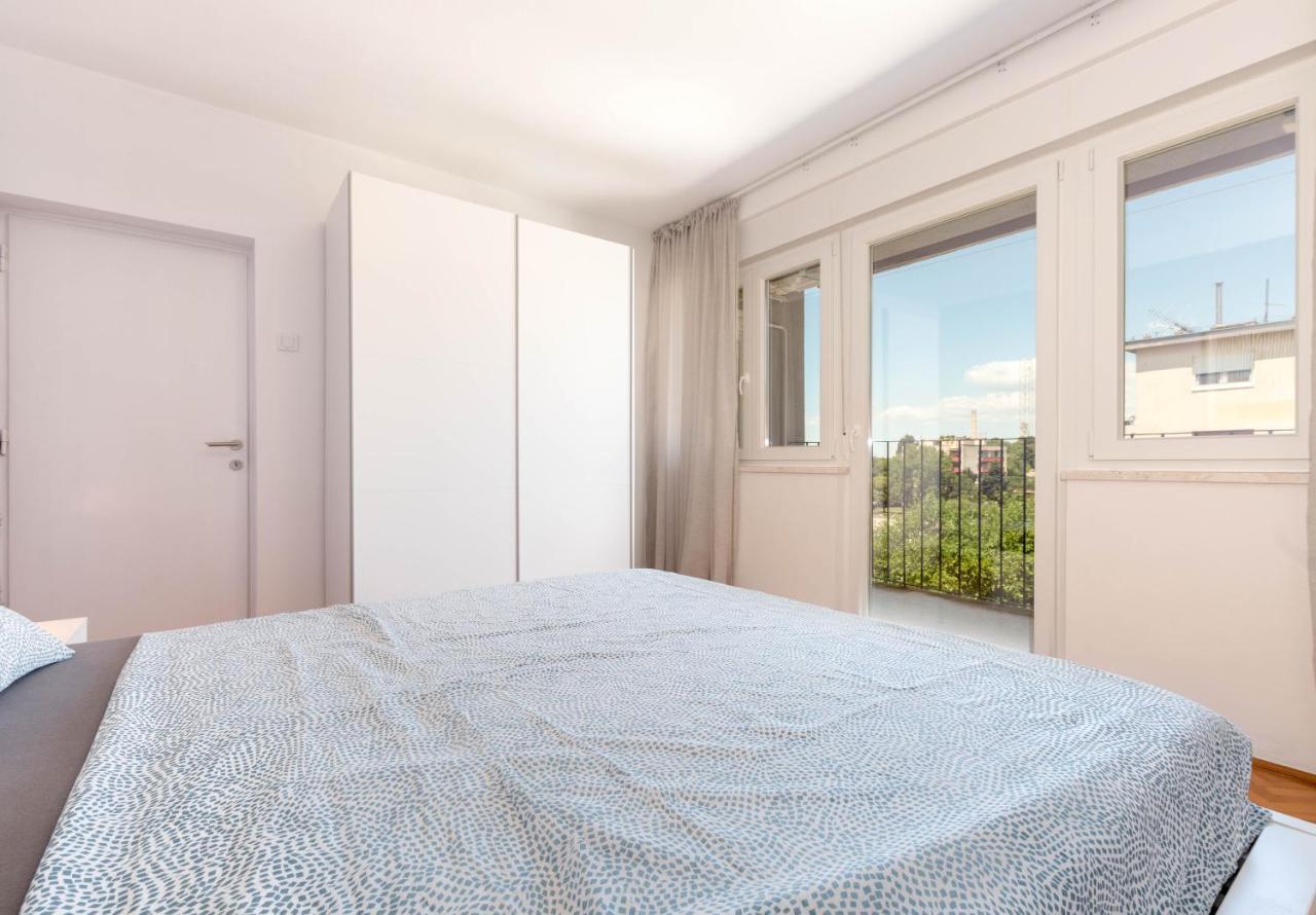 Nona Mileva Apartment Пула Екстер'єр фото